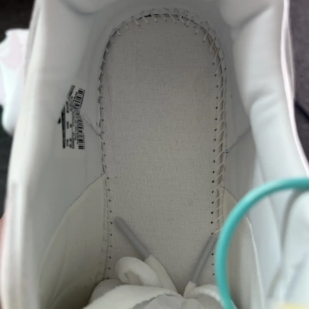 V1303-248💴35.99$nike gallery