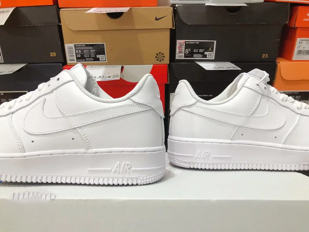 V1354-193💴28.55$NIKE gallery