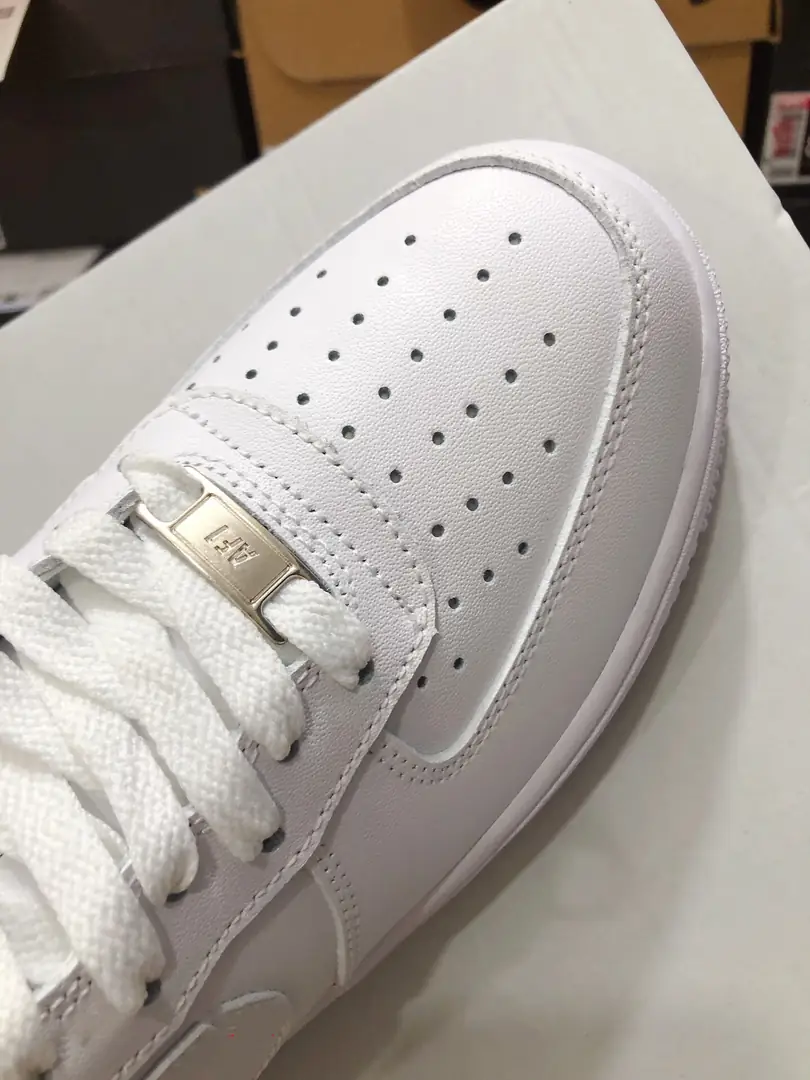 V1354-193💴28.55$NIKE gallery