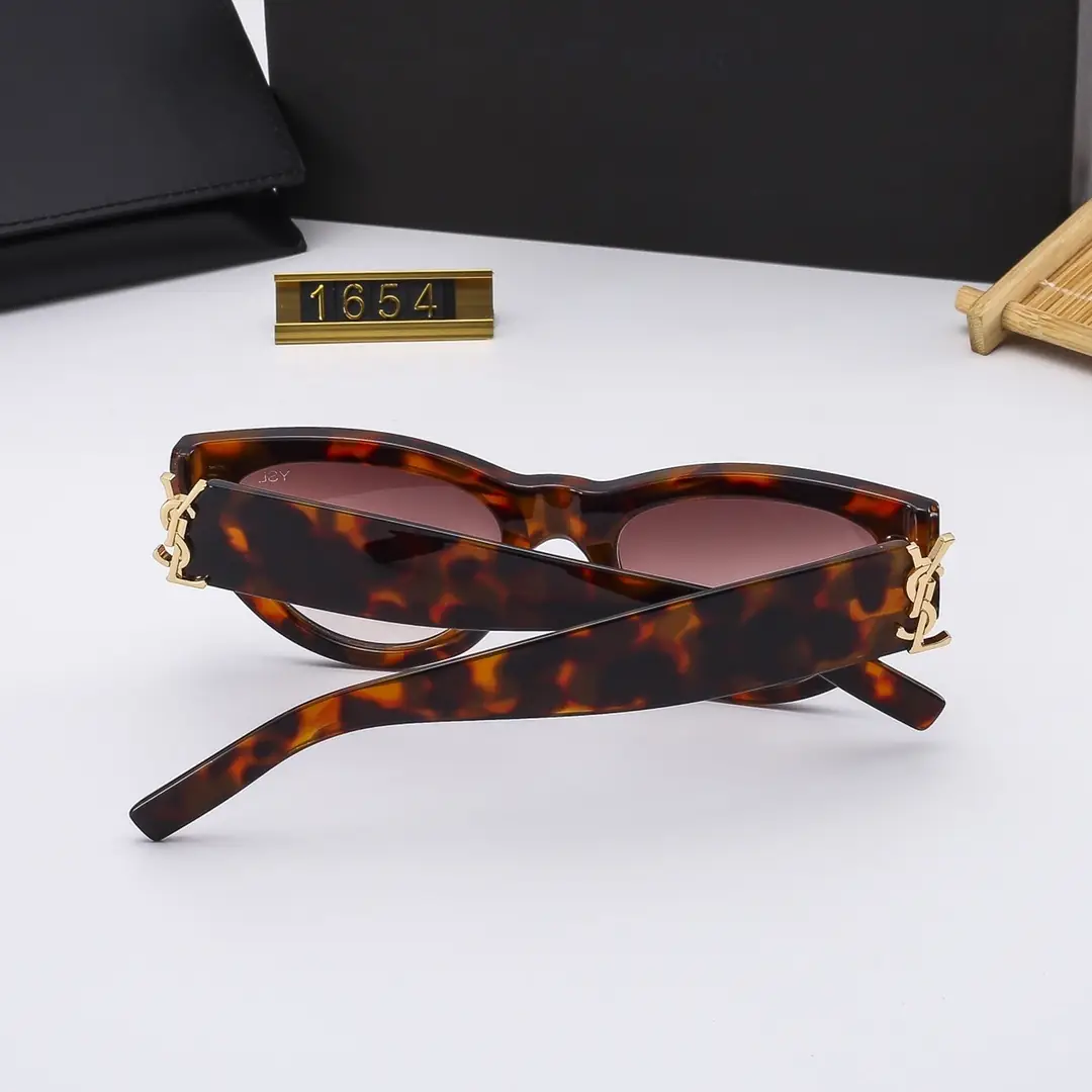 V1470-165💴23.22$YSL gallery