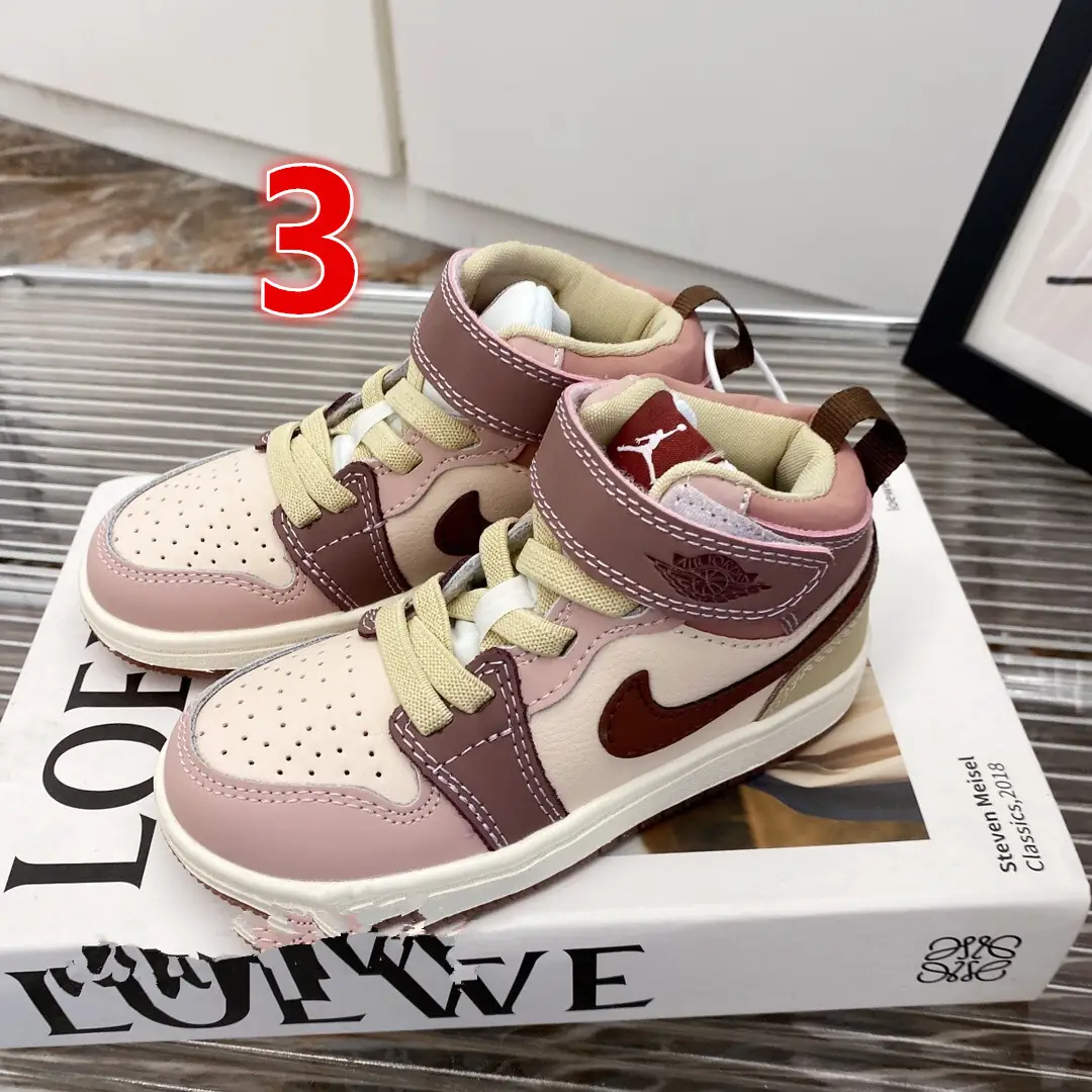 V1477-252.76💴37.6$NIKE gallery