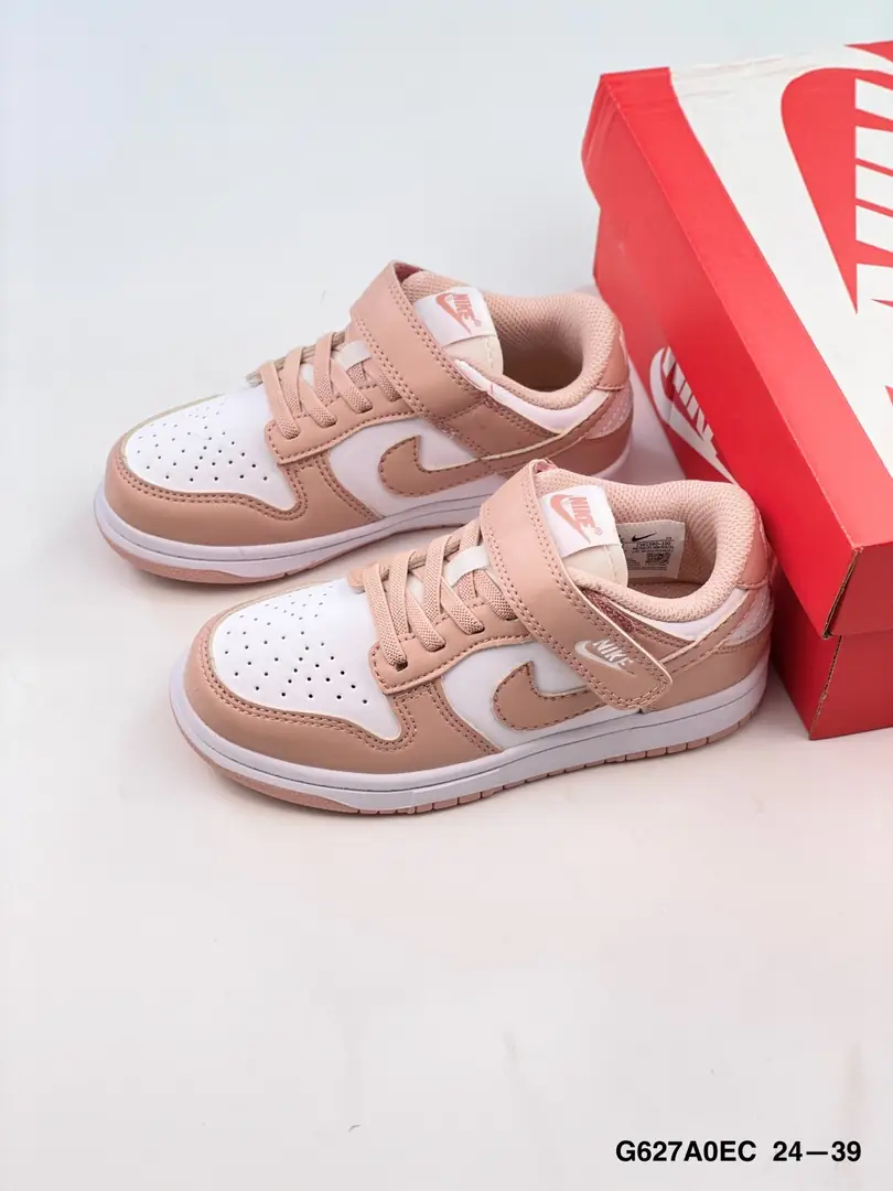 V1501-256.66💴36.66$Nike gallery