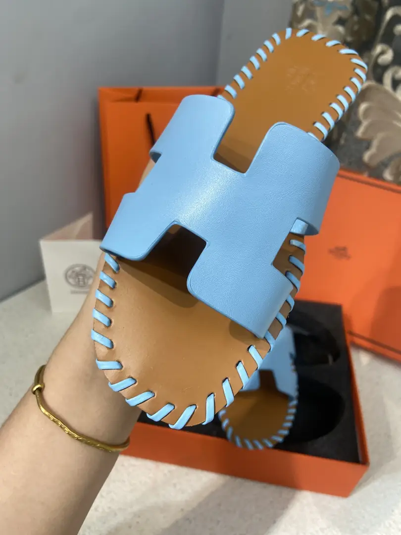 V2301-245.2💴36.06$Hermes gallery