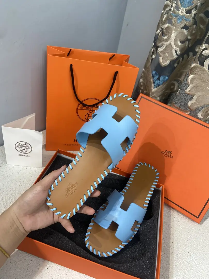 V2301-245.2💴36.06$Hermes gallery