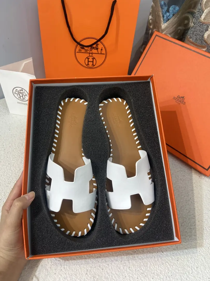 V2301-245.2💴36.06$Hermes gallery