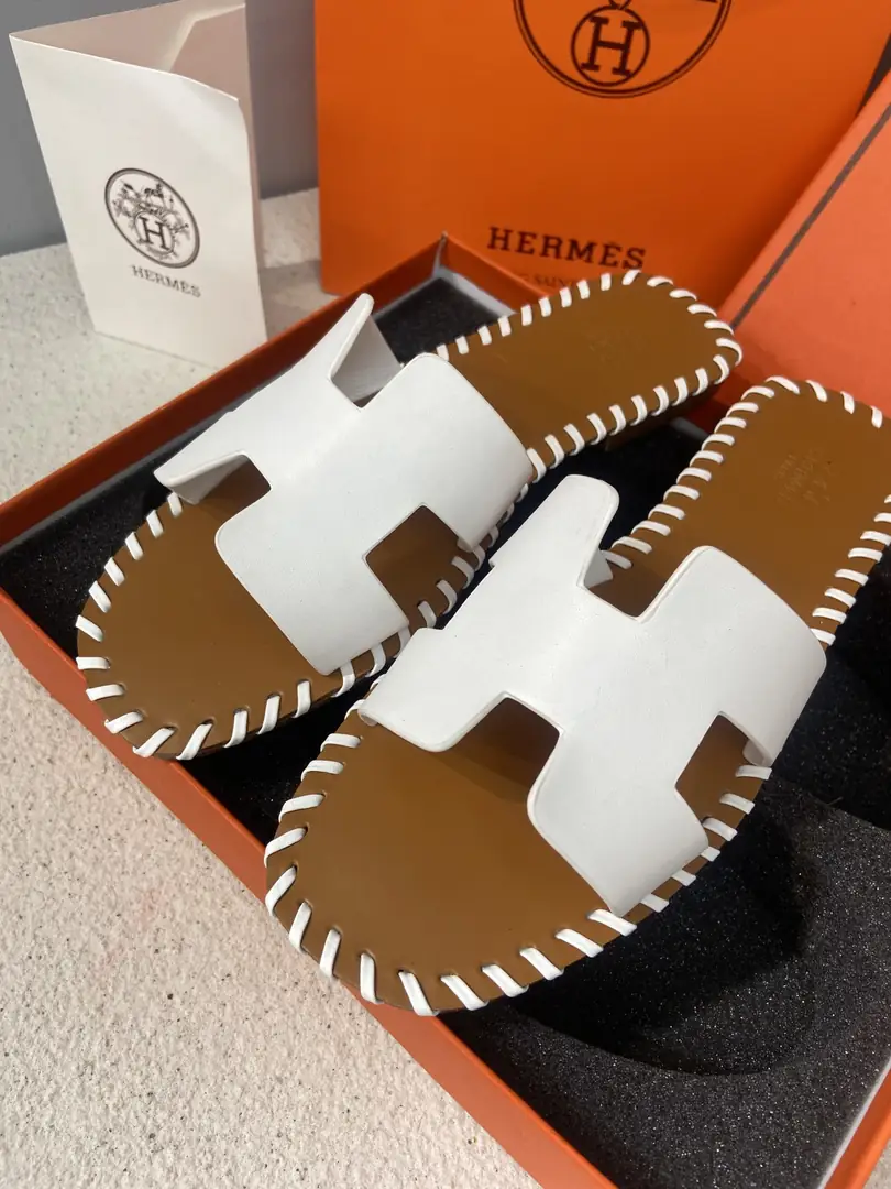 V2301-245.2💴36.06$Hermes gallery