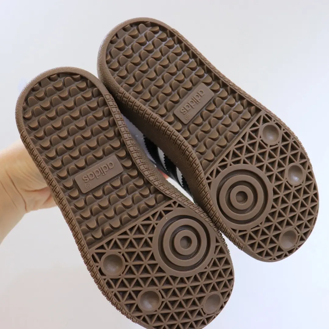 V2407-252💴35$adidas gallery