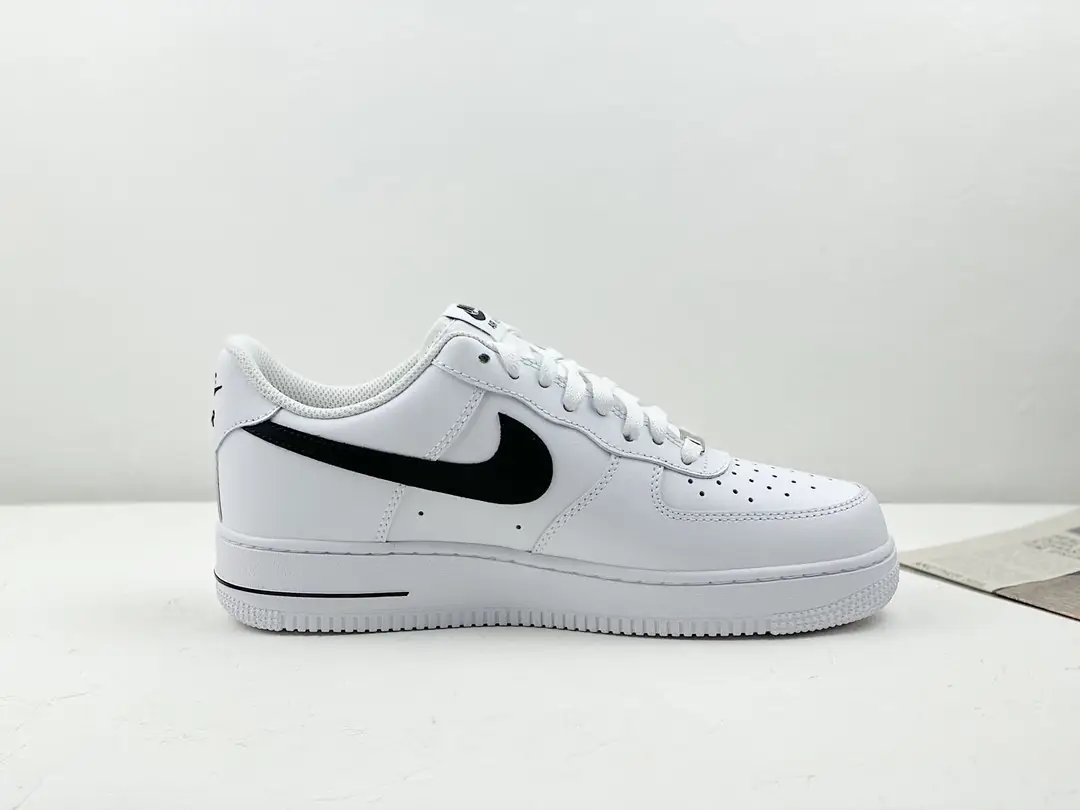 V2431-195.9💴27.22$NIKE gallery