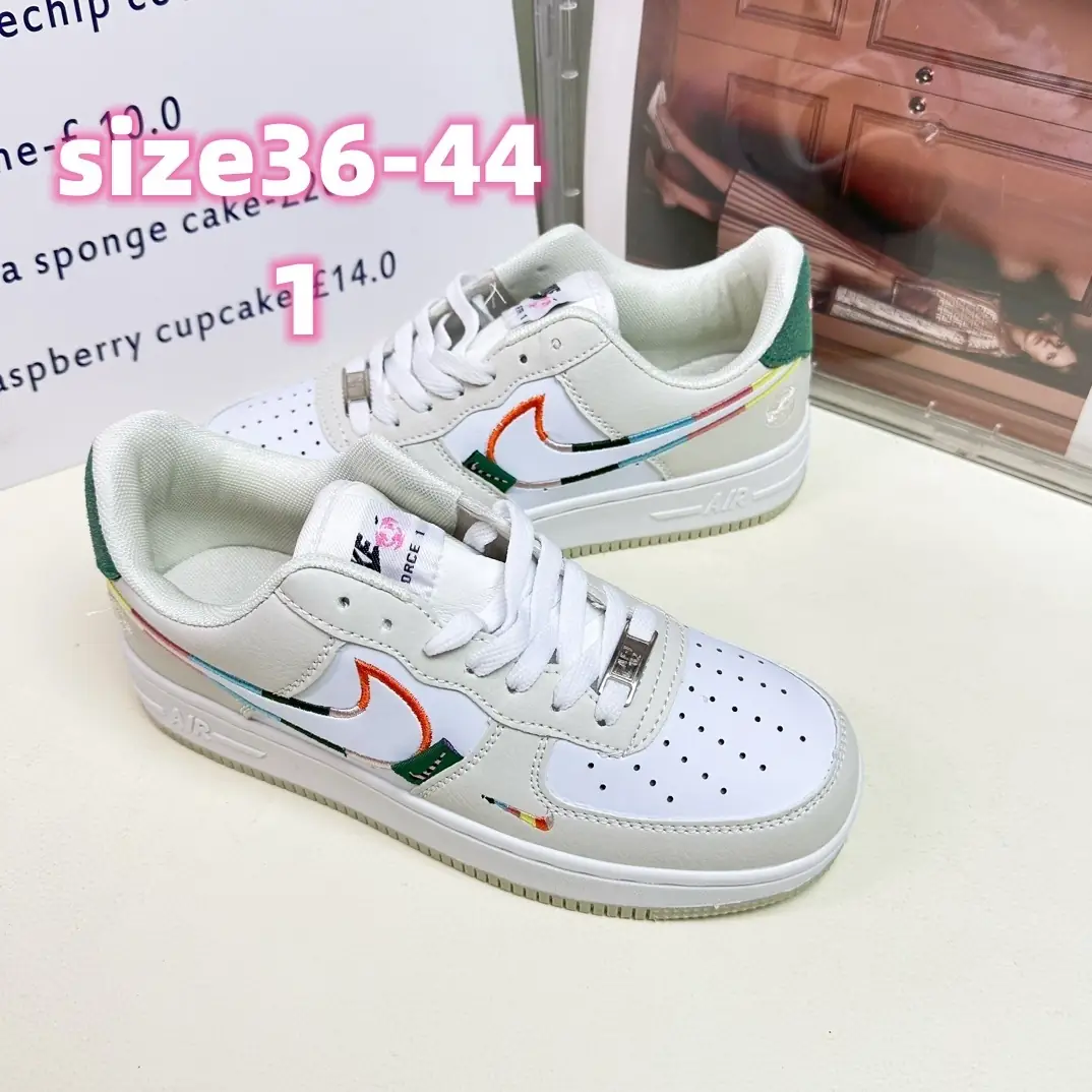 V2550-201.6💴32.99$NIKE gallery