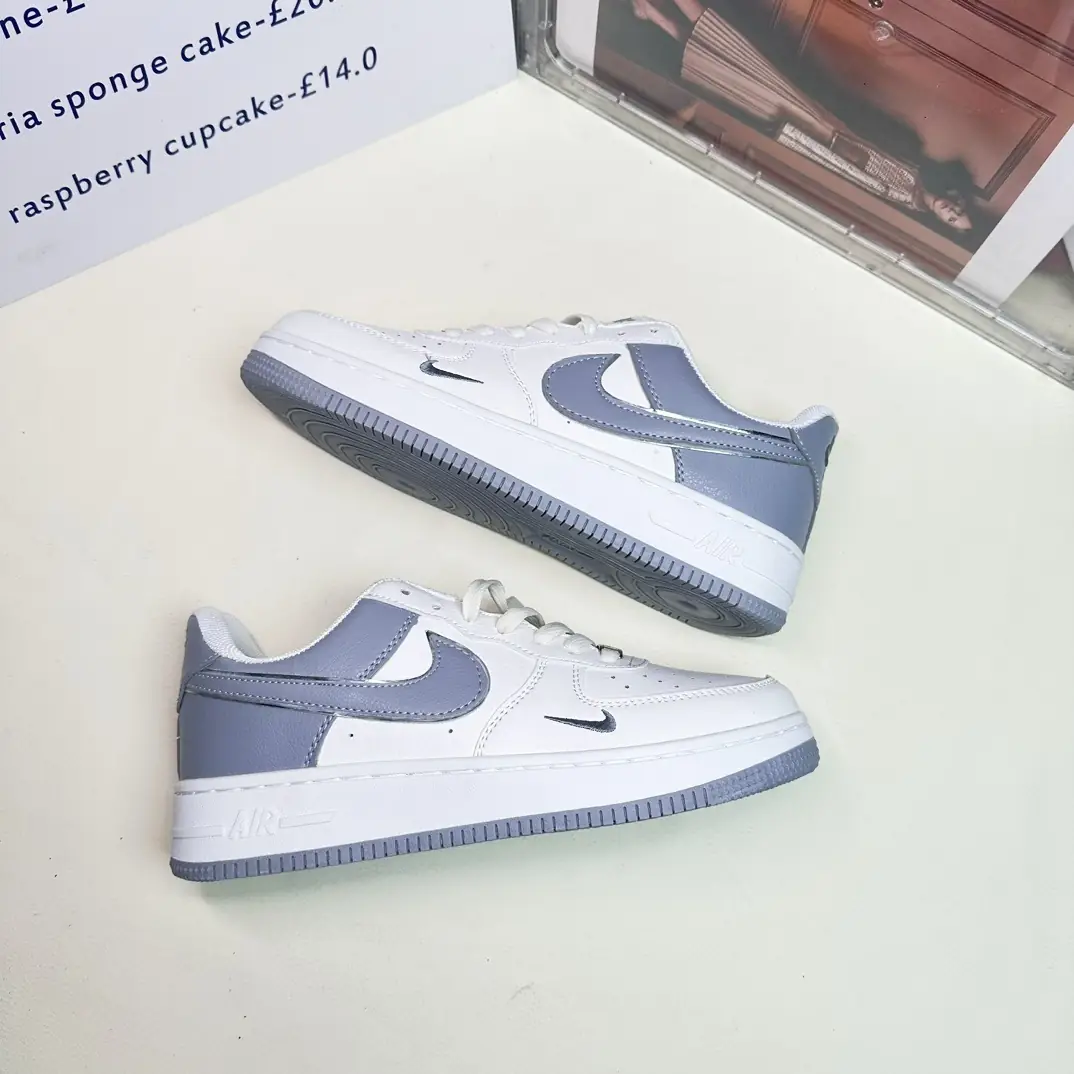 V2550-201.6💴32.99$NIKE gallery