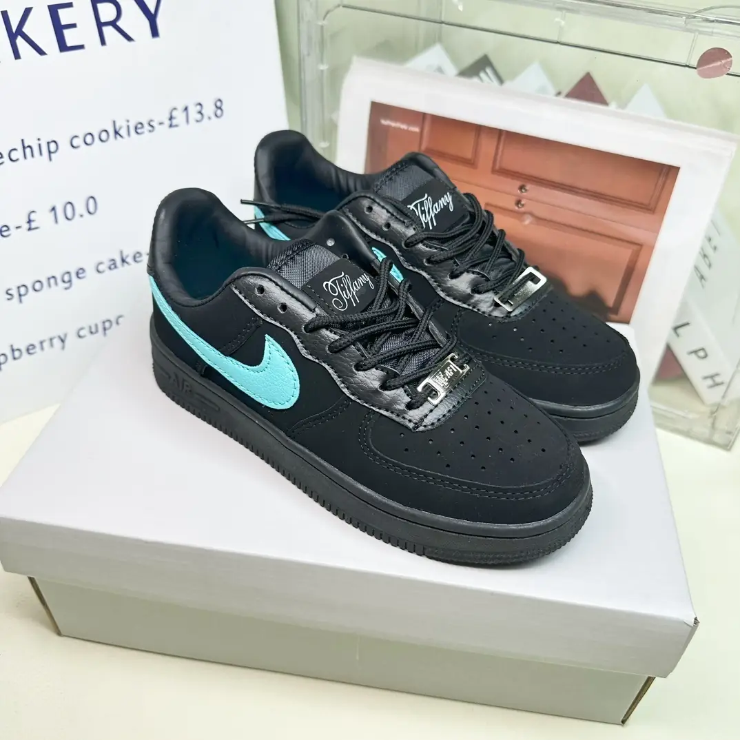 V2550-201.6💴32.99$NIKE gallery