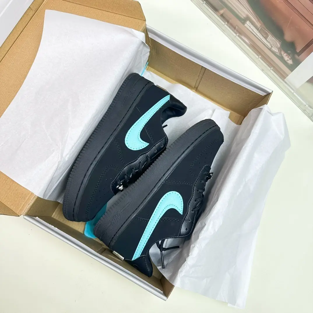 V2550-201.6💴32.99$NIKE gallery