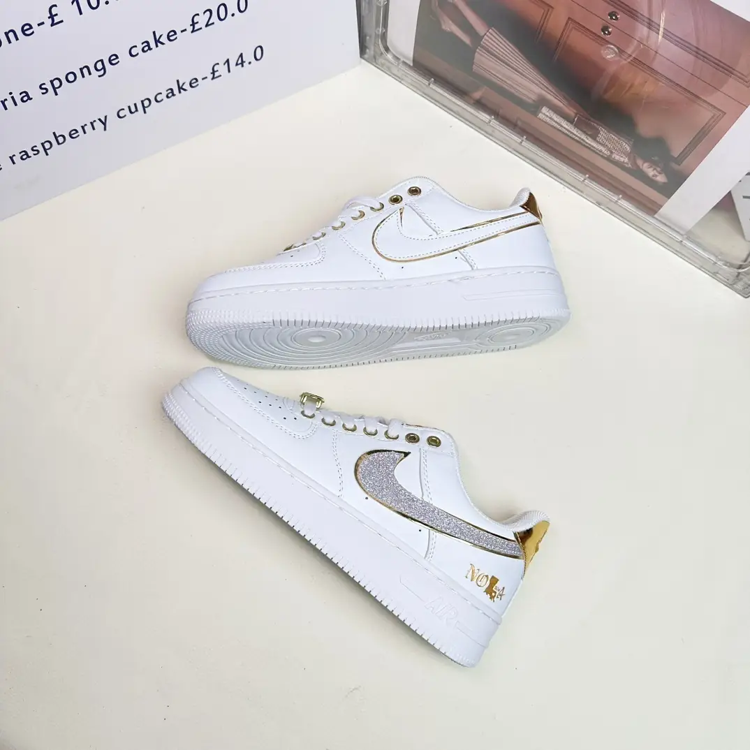 V2550-201.6💴32.99$NIKE gallery