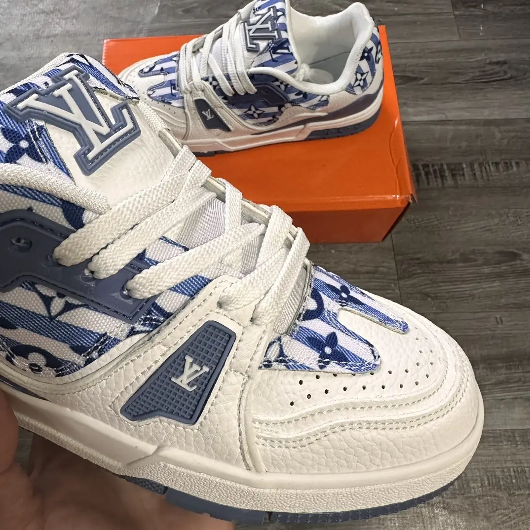 V2652-265.5💴40.88$LV gallery