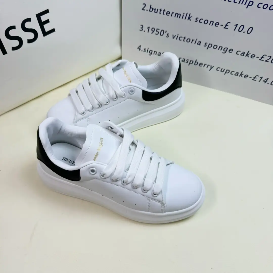 V2752-217.8💴30.26$MCQ gallery