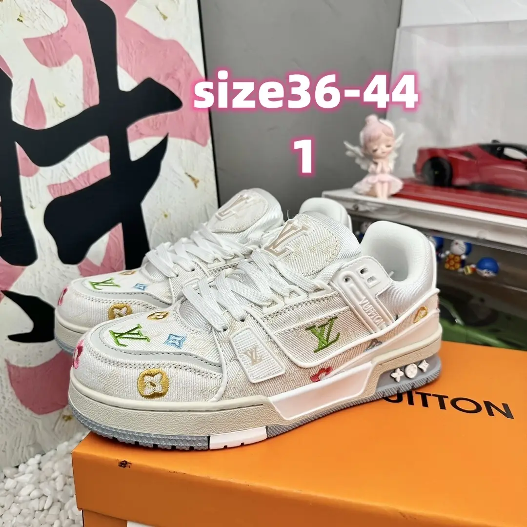 V2779-315.2💴43.78$LV gallery