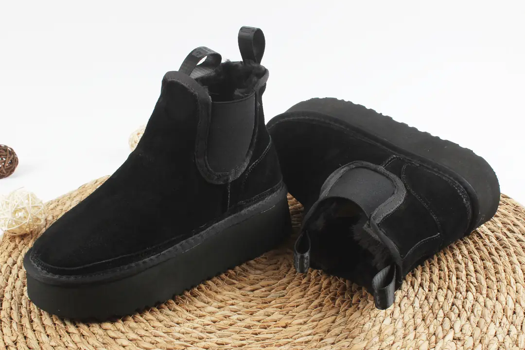 V2831-381.6💴58.11$UGG gallery