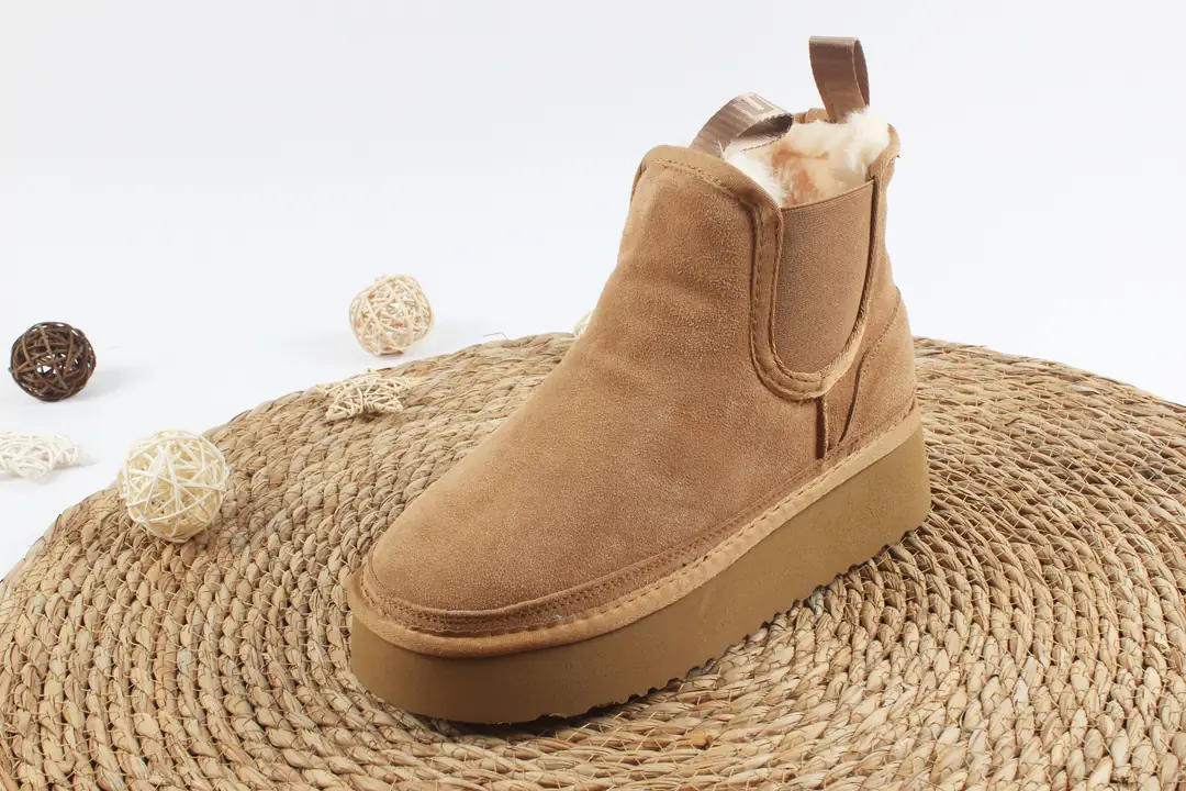V2831-381.6💴58.11$UGG gallery