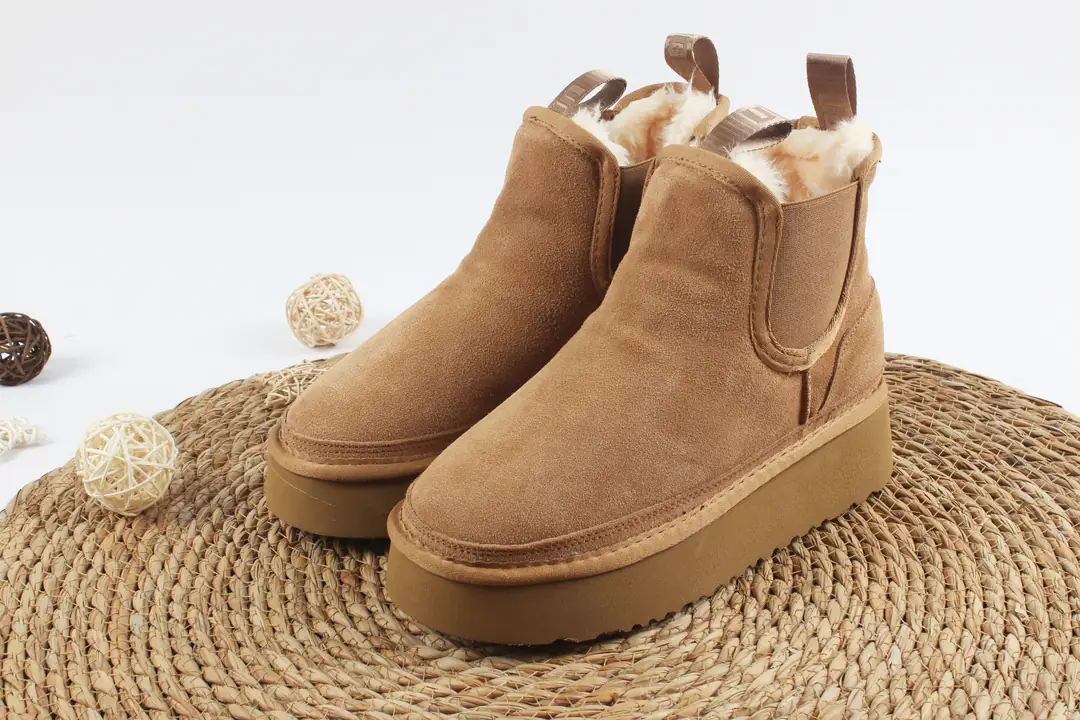 V2831-381.6💴58.11$UGG gallery