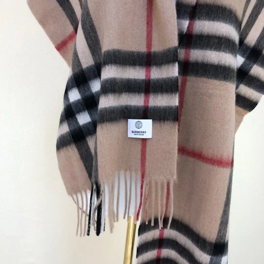 V2852-166💴24$BURBERRY gallery