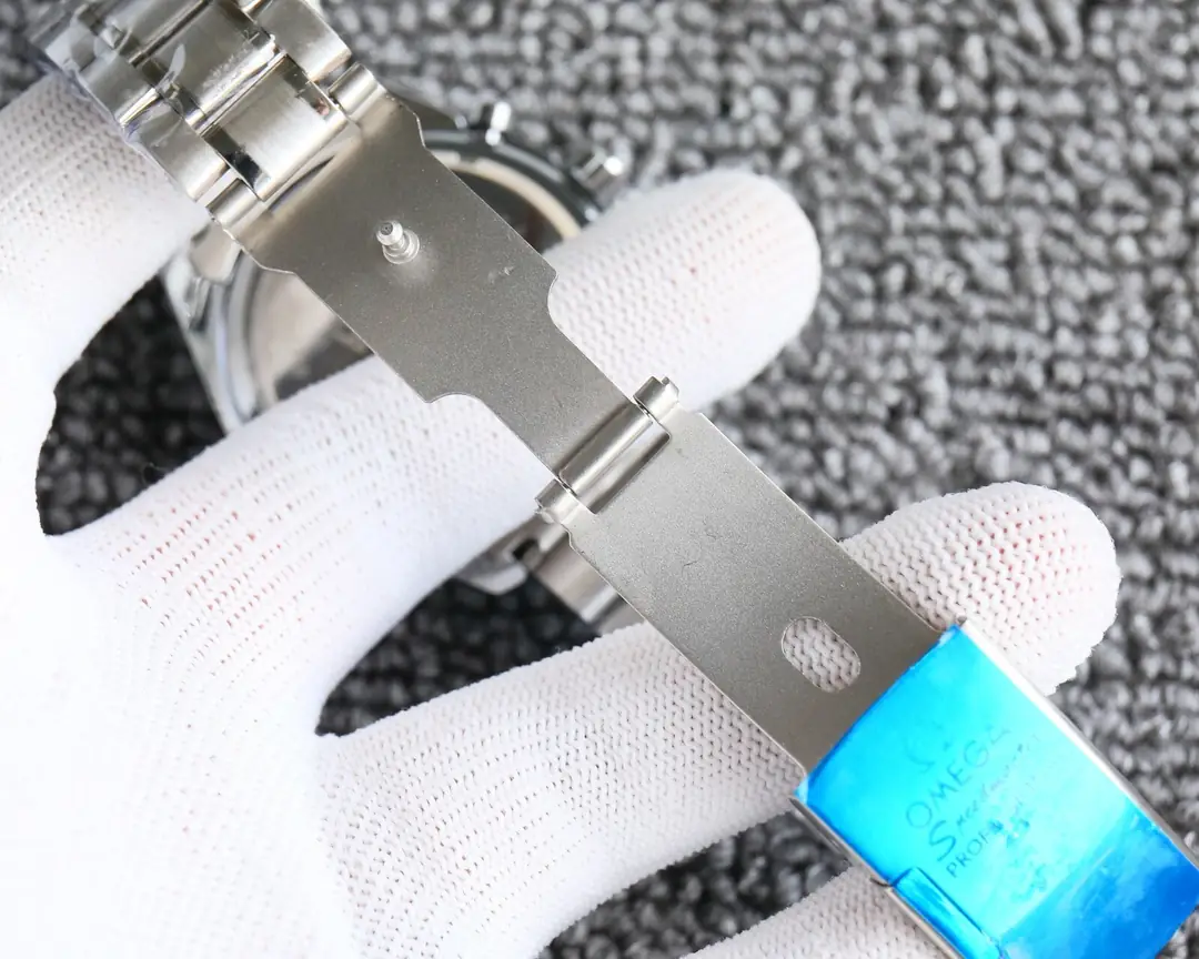 V2888-💴45.66$OMEGA gallery