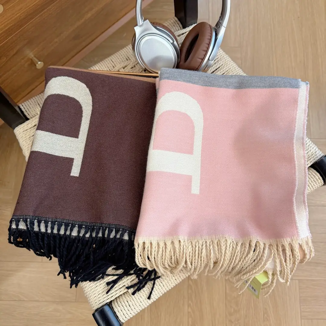 V2916-💴28.88$BURBERRY gallery