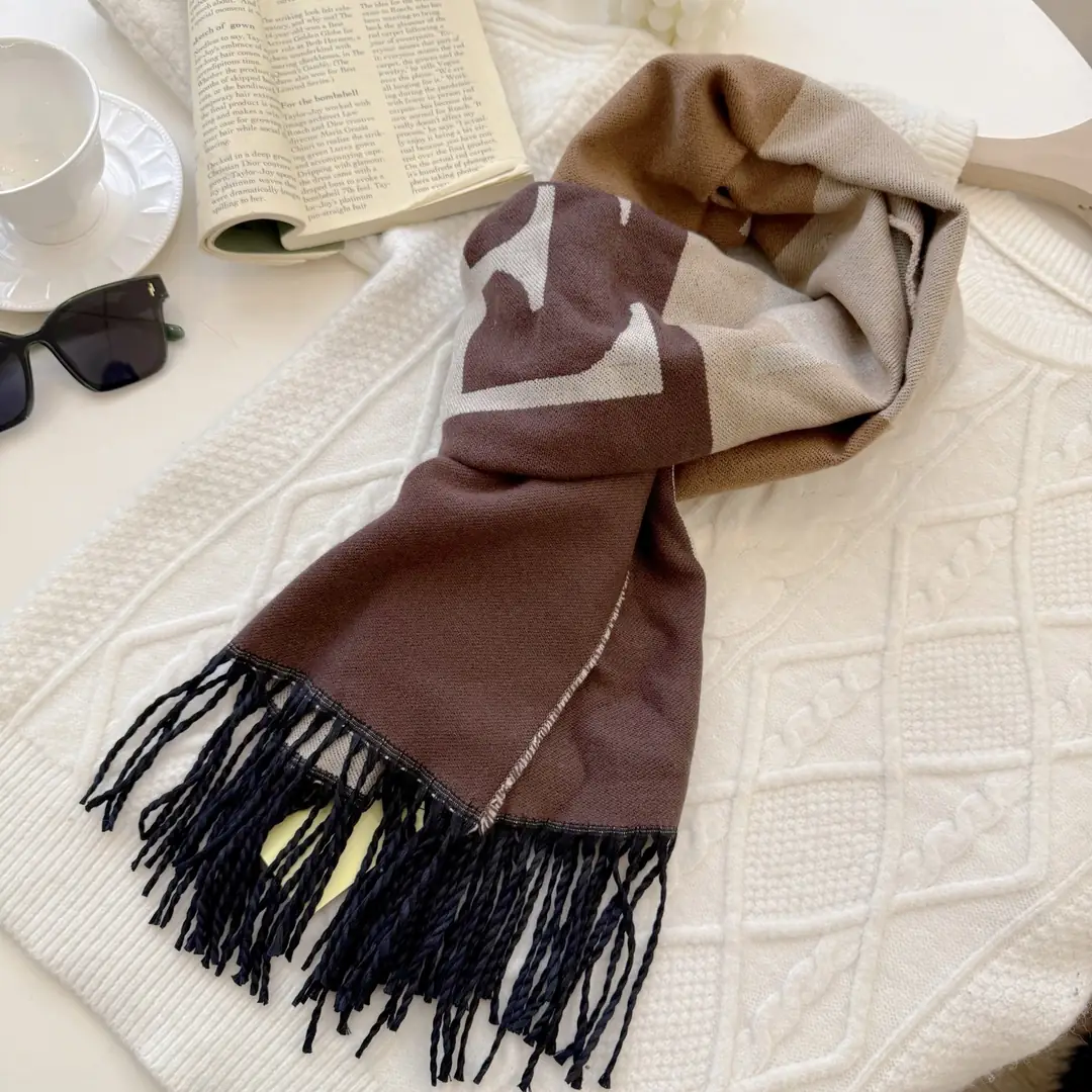 V2916-💴28.88$BURBERRY gallery