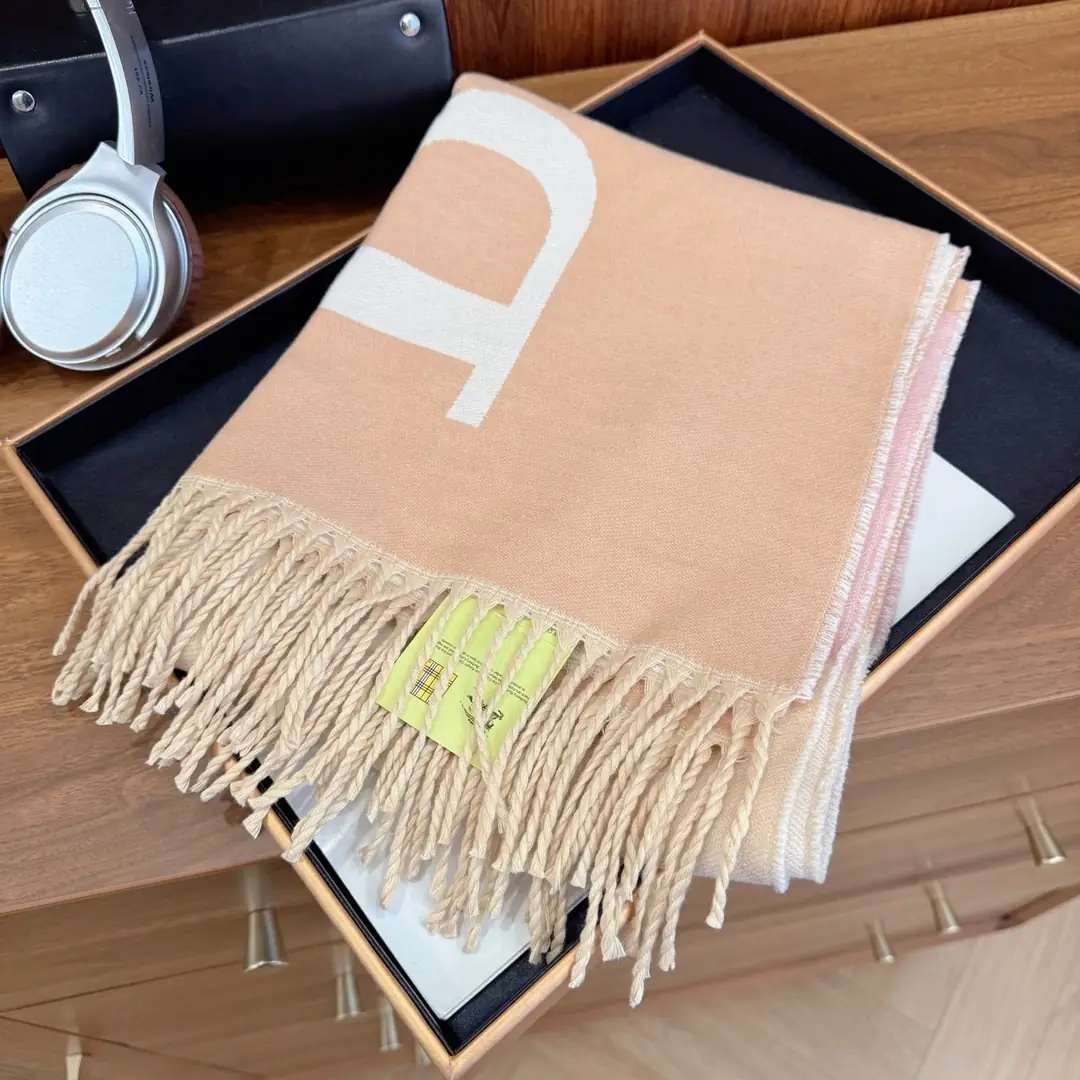 V2916-💴28.88$BURBERRY gallery