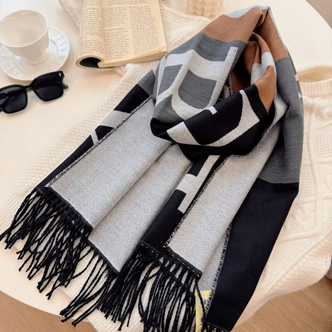 V2916-💴28.88$BURBERRY gallery