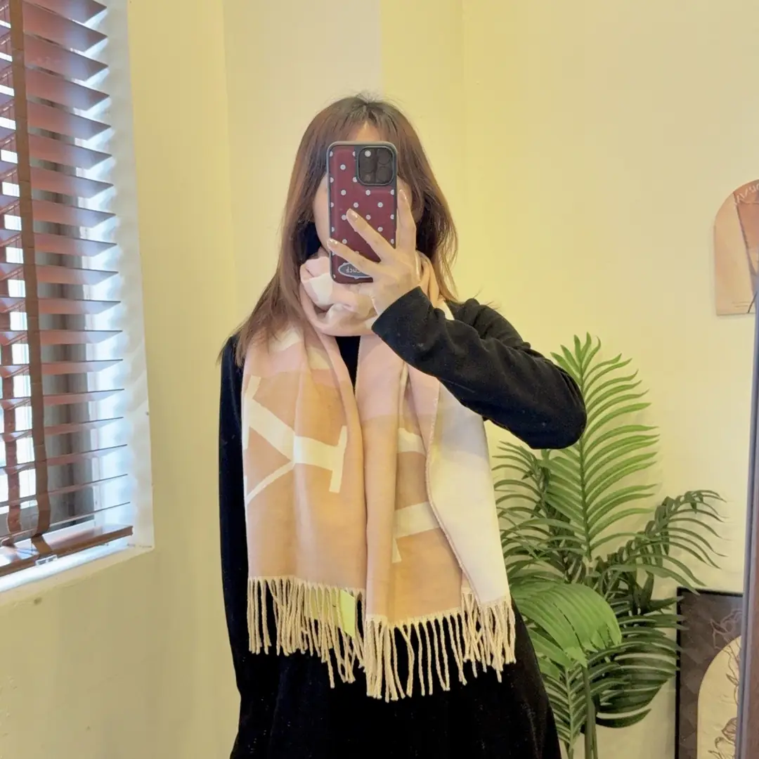 V2916-💴28.88$BURBERRY gallery