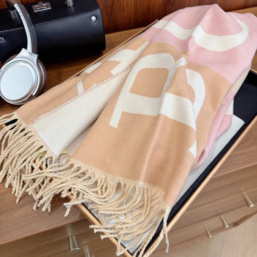 V2916-💴28.88$BURBERRY gallery