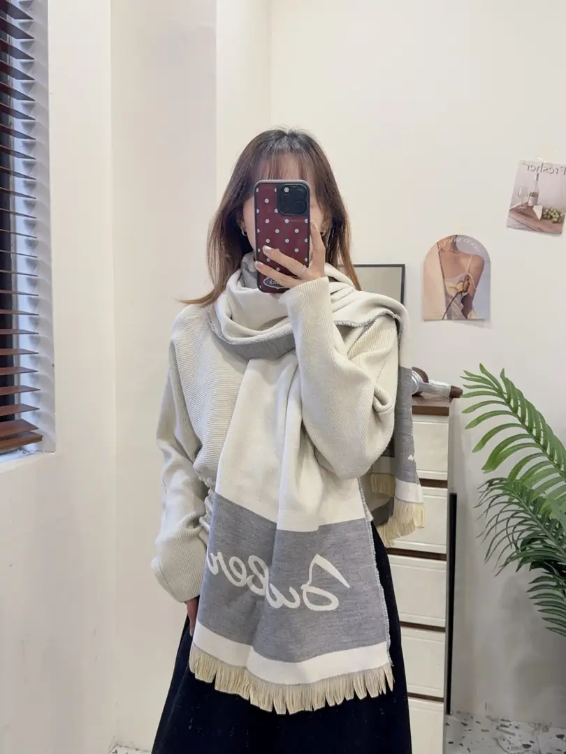 V2919-💴29.55$BURBERRY gallery