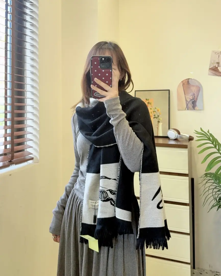 V2919-💴29.55$BURBERRY gallery