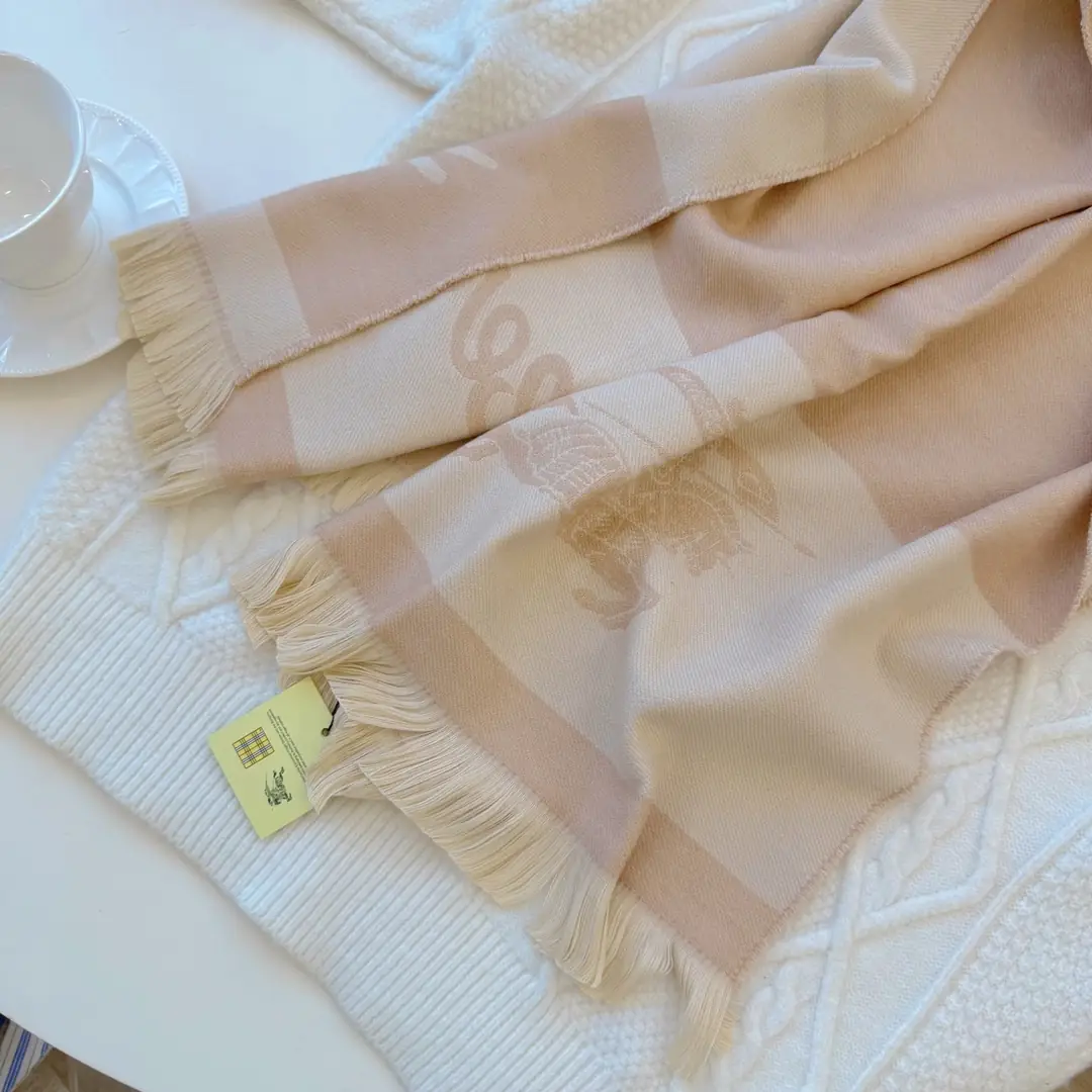 V2919-💴29.55$BURBERRY gallery