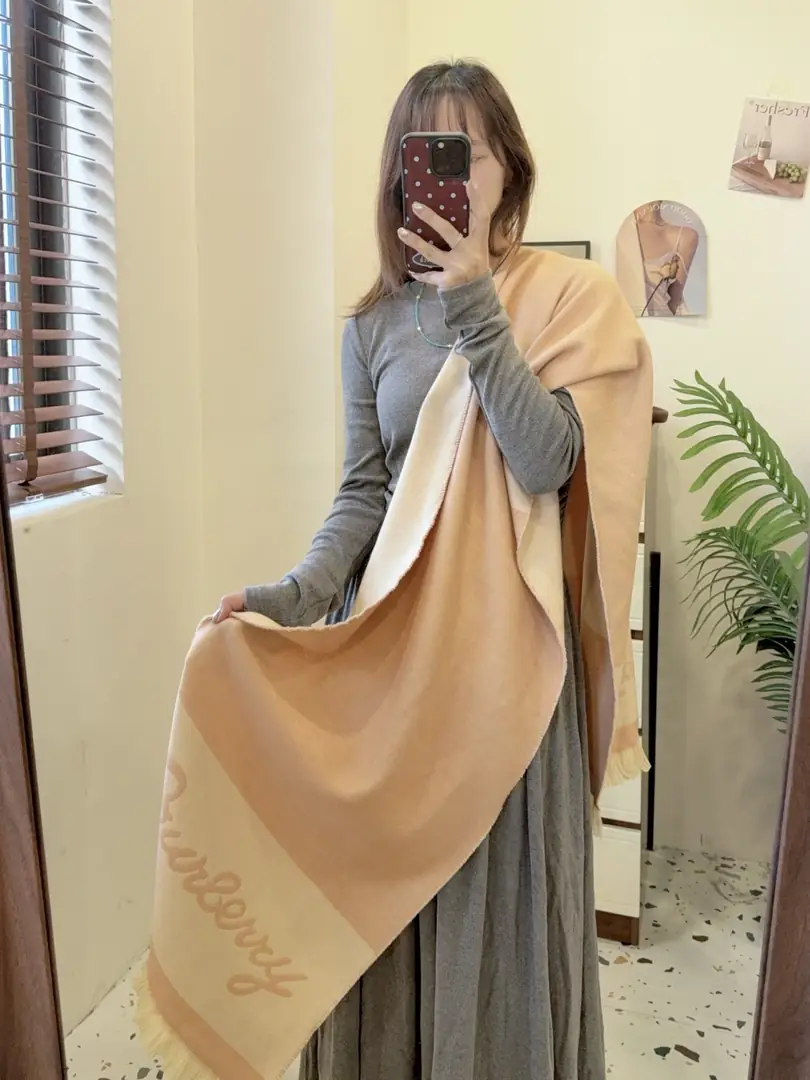 V2919-💴29.55$BURBERRY gallery