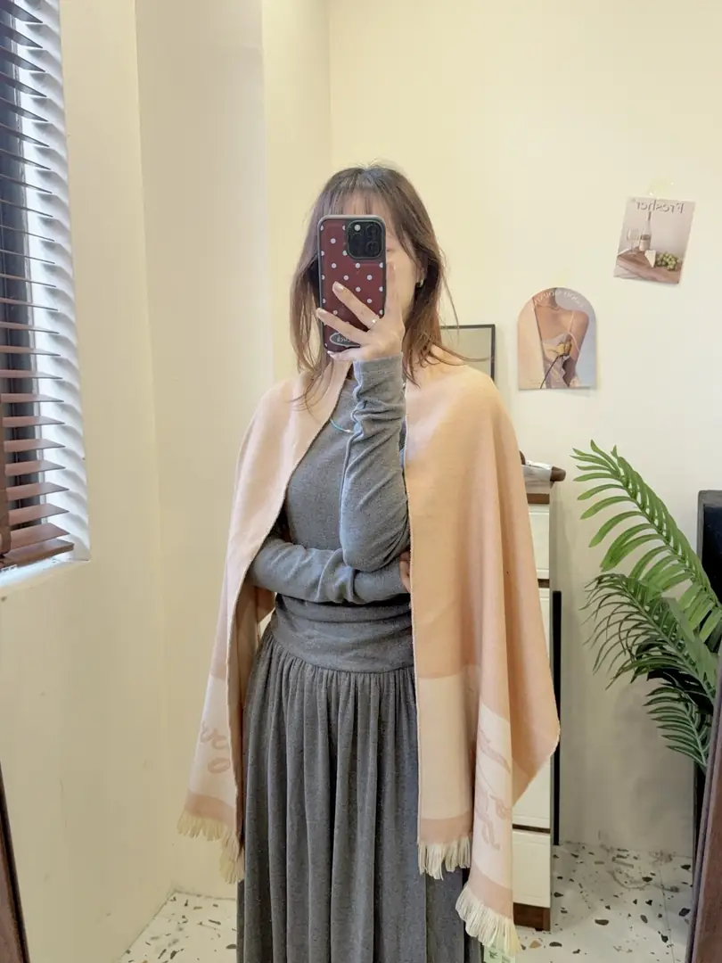 V2919-💴29.55$BURBERRY gallery