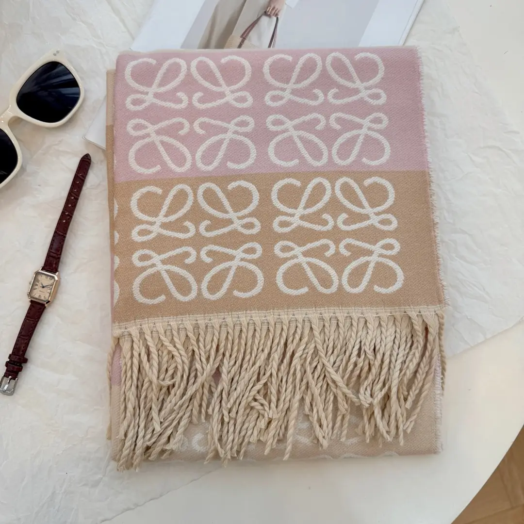 V2921-💴29.33$LOEWE gallery