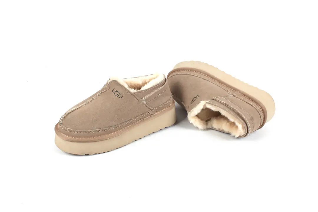 V2922-💴46.55$UGG gallery