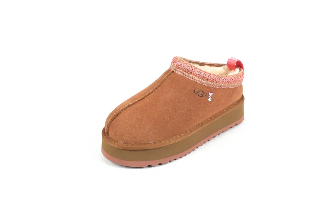 V2924-💴46.78$UGG gallery