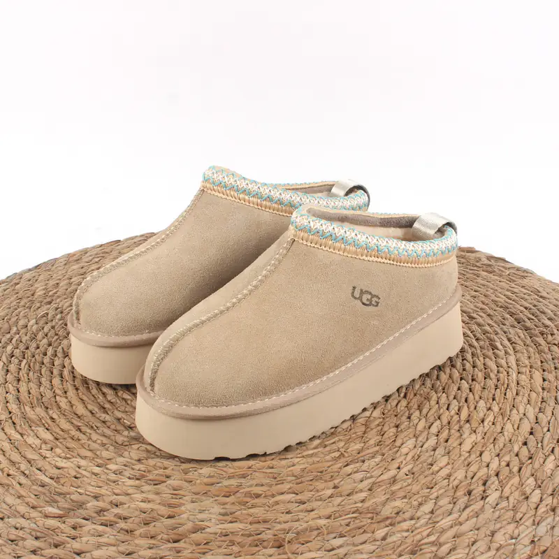 V2957-💴48.98$UGG gallery