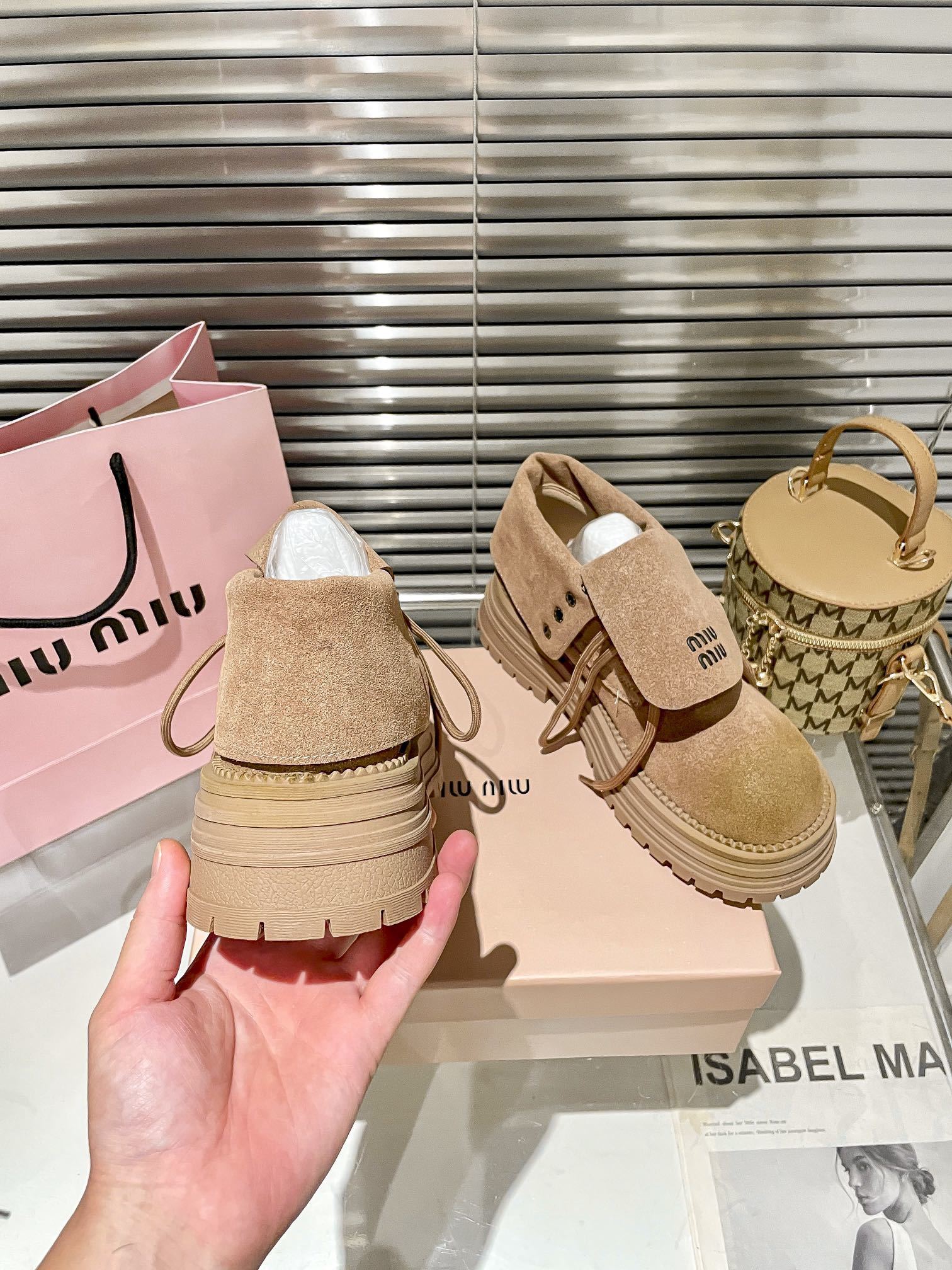 V2964-💴63.55$miumiu gallery