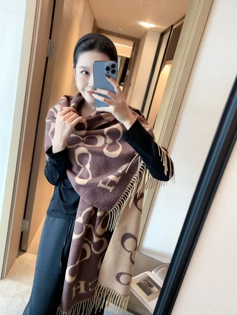 V2981-💴28.33$Coach gallery