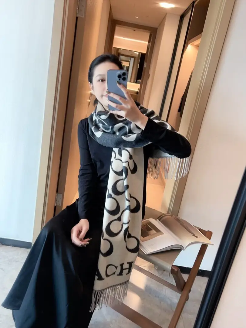 V2981-💴28.33$Coach gallery