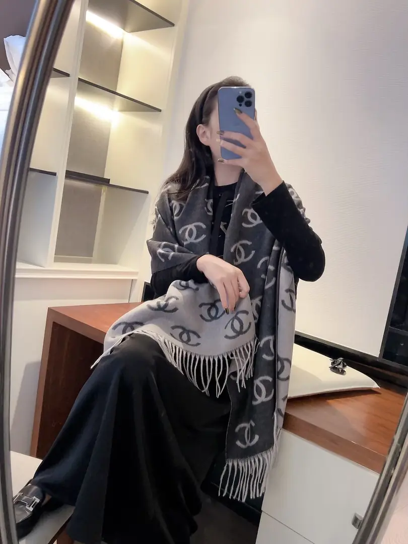 V2983-💴28.63$ch gallery