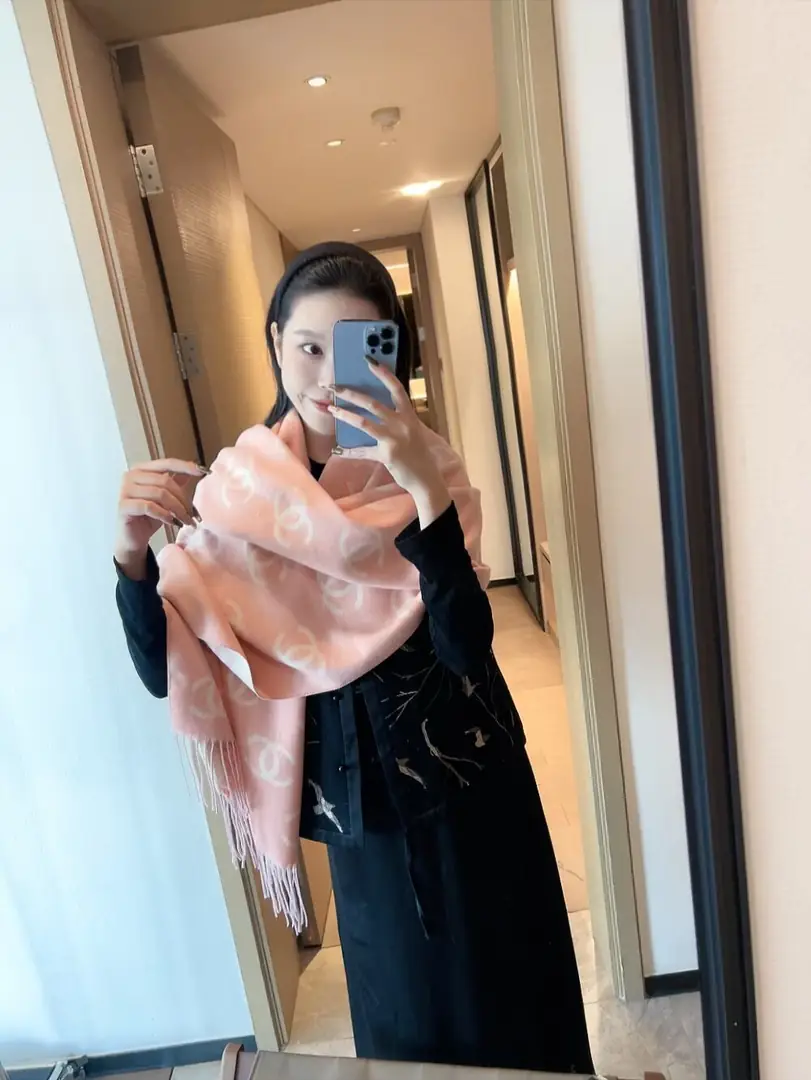 V2983-💴28.63$ch gallery