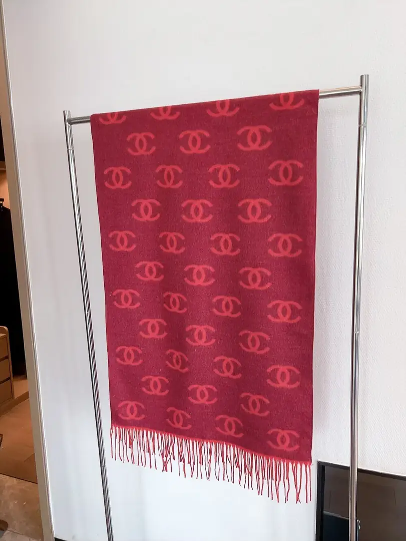 V2983-💴28.63$ch gallery