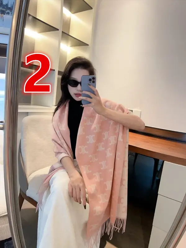 V2985-💴28.45$CELINE gallery