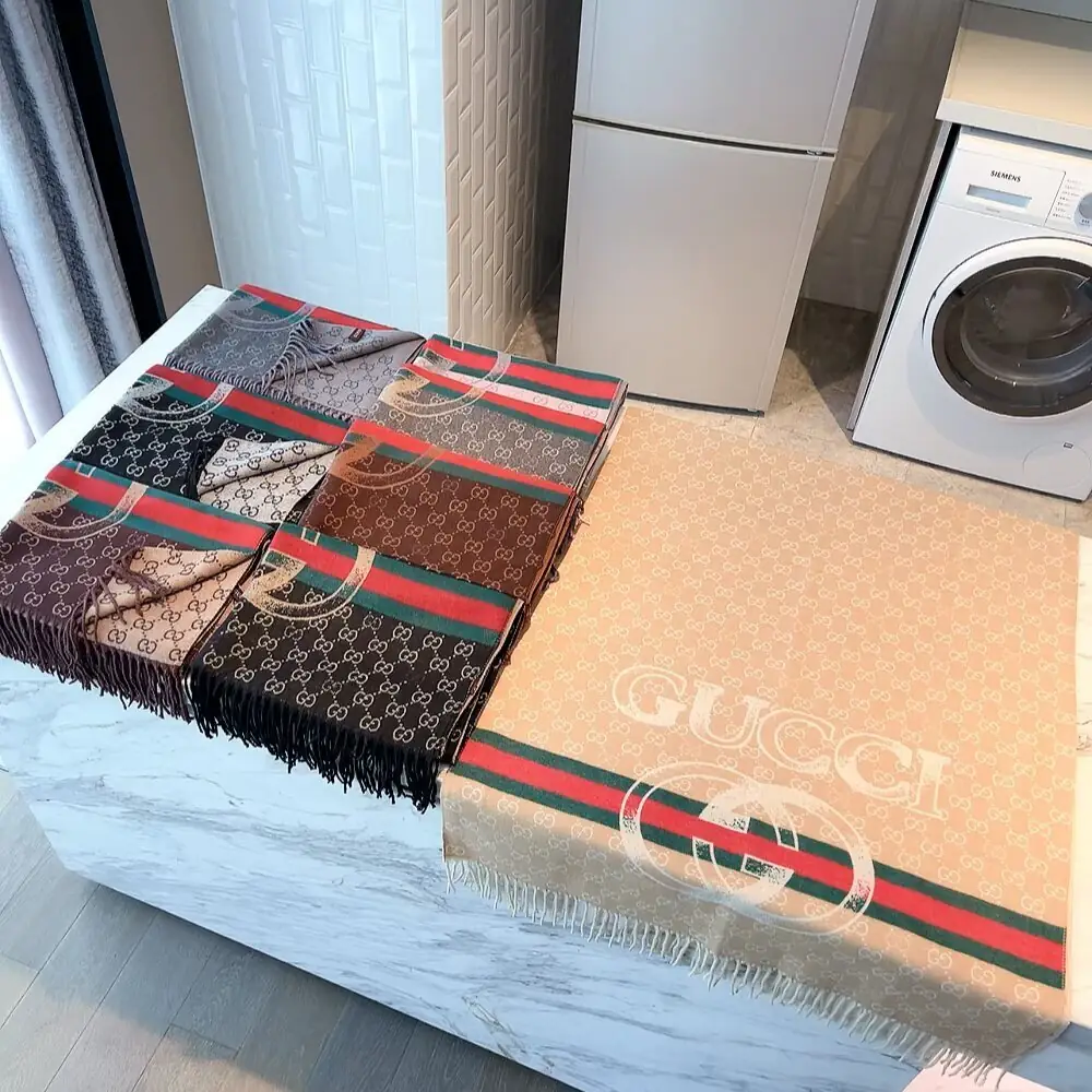 V2986-💴28.58$GUCCI gallery