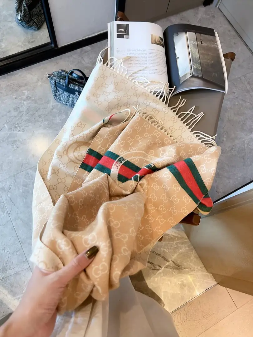 V2986-💴28.58$GUCCI gallery