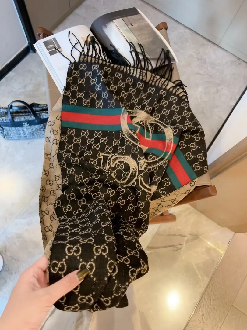 V2986-💴28.58$GUCCI gallery